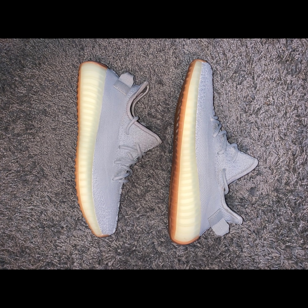 Yeezy boost 350 v2 sesame UA
